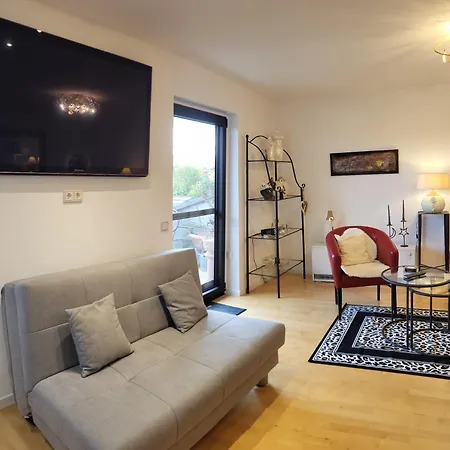 Lilie Apartment *